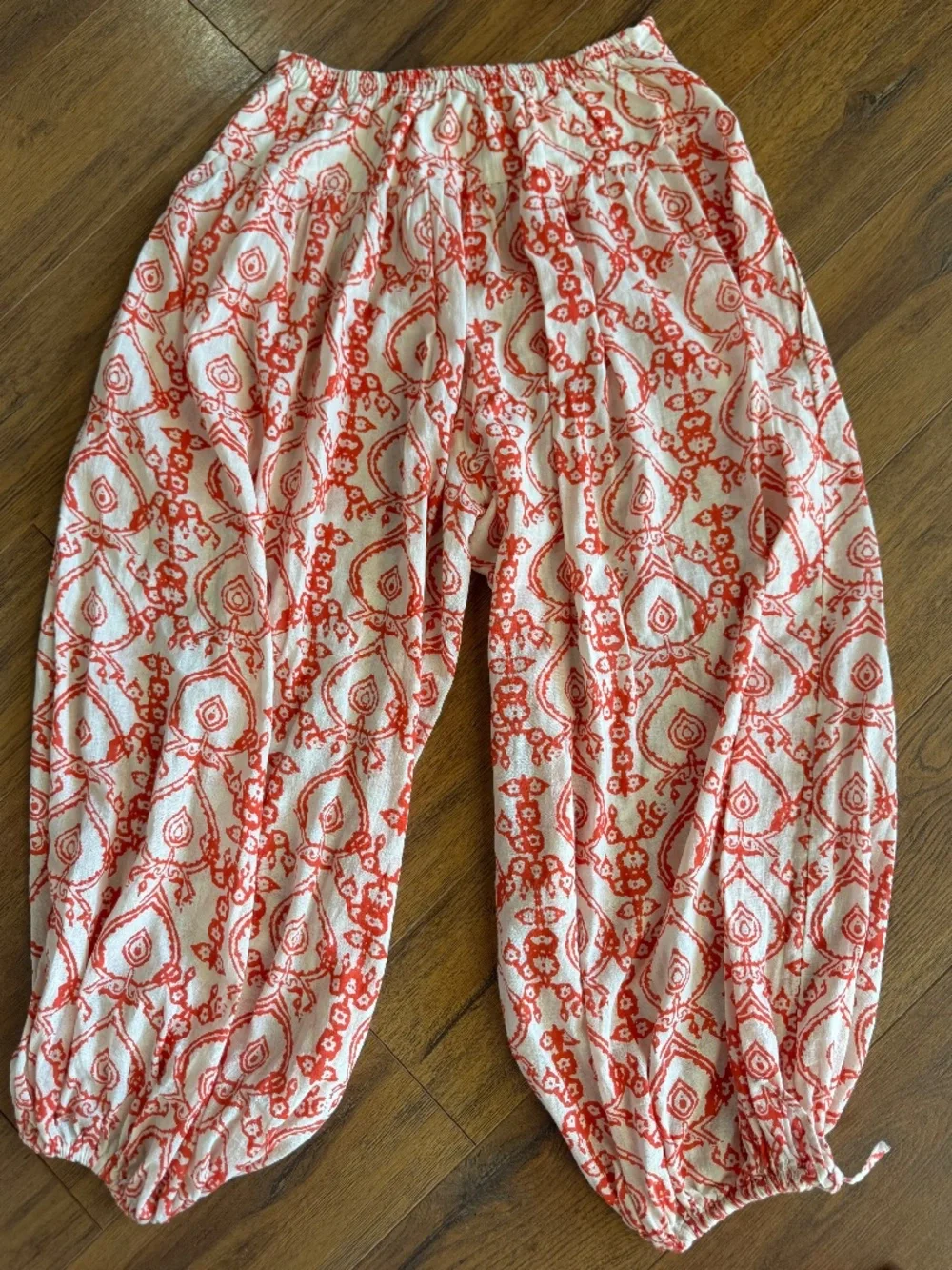Free People Coral Red Print Balloon Harem Pants Boho Cotton India Large - Picture 3 of 15